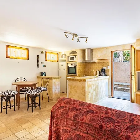 Gracious Ac One Bedroom With Garden And Pool - Dodo Et Tartine Apartment *