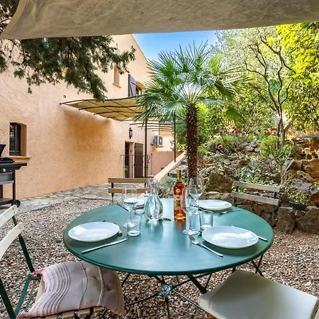 Gracious Ac One Bedroom With Garden And Pool - Dodo Et Tartine Carqueiranne