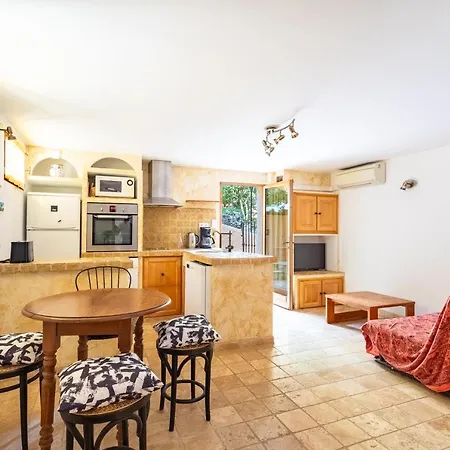 Gracious Ac One Bedroom With Garden And Pool - Dodo Et Tartine Apartment *
